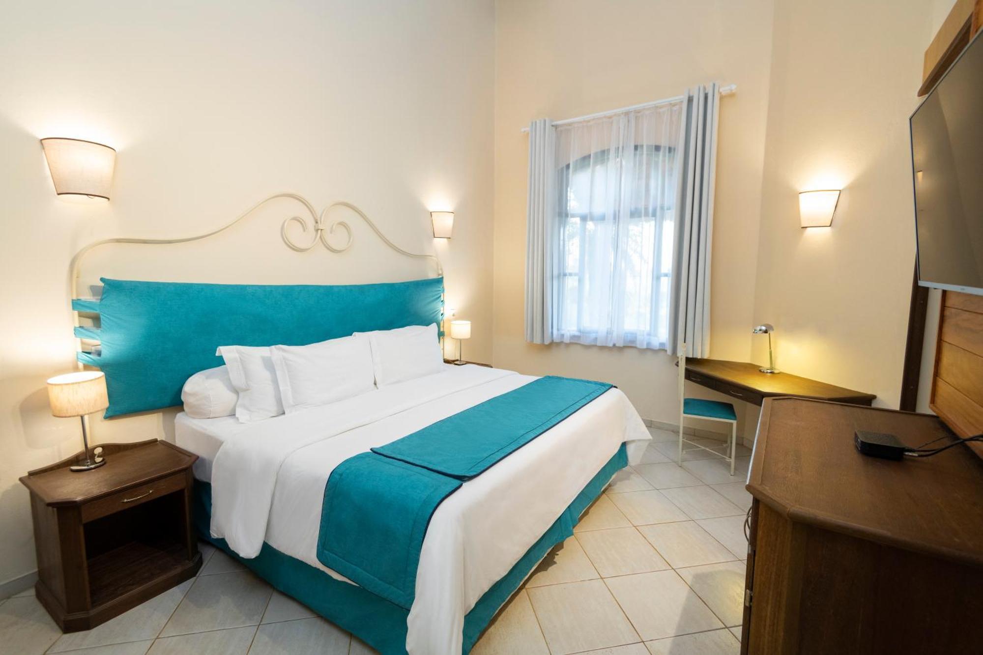 Hotel Villa Rossa São Roque Esterno foto
