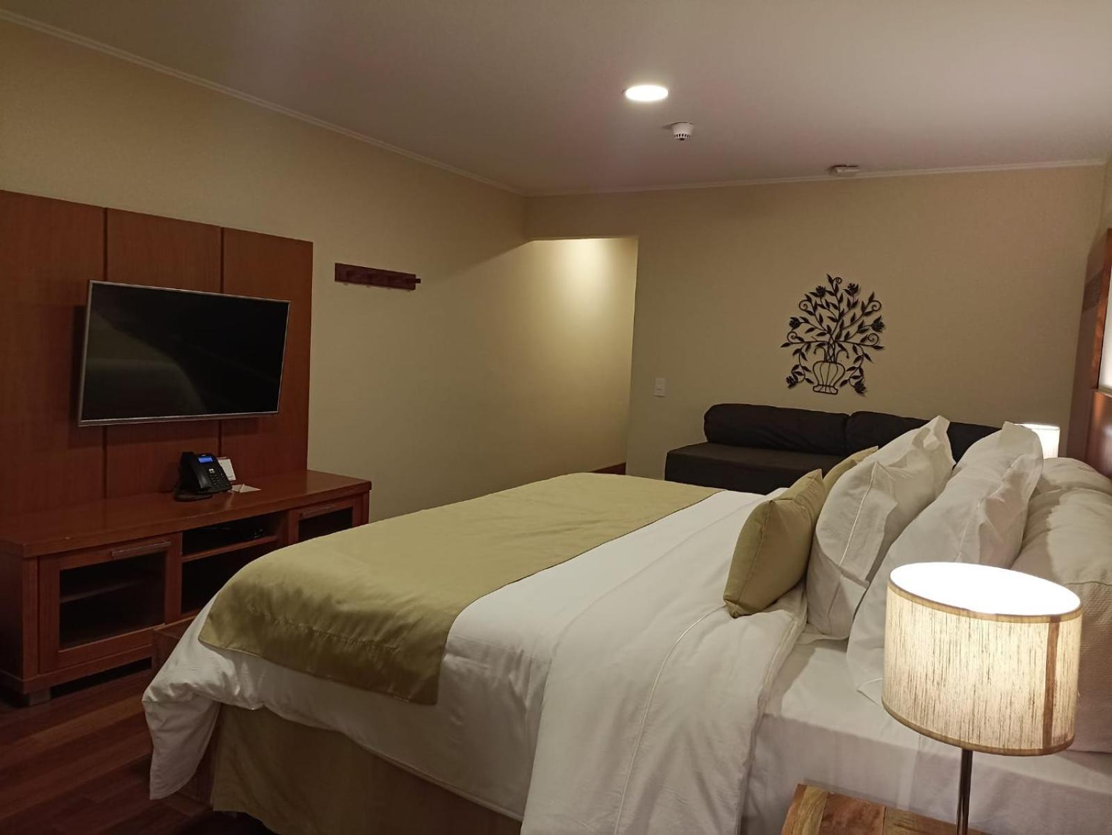 Hotel Villa Rossa São Roque Esterno foto